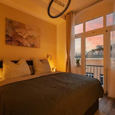 Altstadt Smartluxusoase Wlan Netflix Magenta Disney+ *