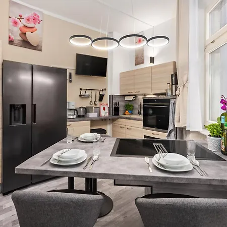 Apartment Altstadt Smartluxusoase Wlan Netflix Magenta Disney+ Meissen